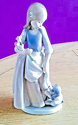 Buy Vintage Nao By Lladro  Daisa 1986 Figurine Girl With Flowers & With  Playing Dog • 12.99£
