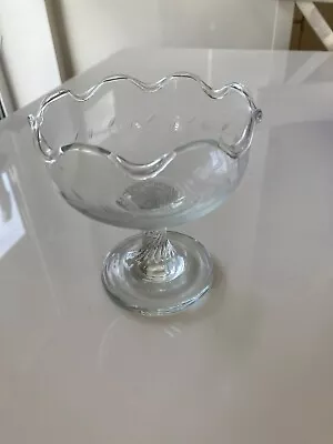Buy Scandinavian Vitage Glass Bowl • 25£