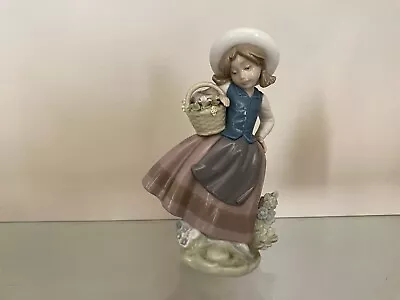 Buy Lladro Porcelain Girl Figurine With Basket Of Flowers  H16.5cm X W11cm Vgc • 10£