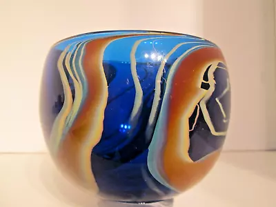 Buy Circa 2000's SIGNED!! PETER LAYTON 'ARIEL' British Studio/Art Glass Bowl/Vase. • 185£
