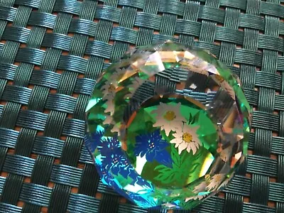Buy Clear 3D Crystal Glass Miniature Paperweight  • 9.99£