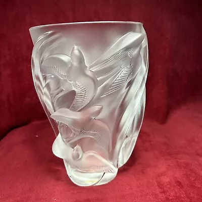 Buy Lalique  Martinets  Pattern, Large Heavy Weight Vase In Clear & Frosted Glass • 1,595£
