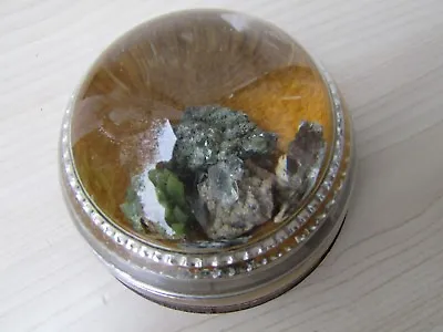 Buy MINERALS FROM AROUND THE WORLD PAPERWEIGHT BY JO McGUINNESS. • 14.95£