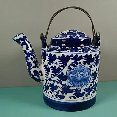 Buy Vintage Chinese Teapot Blue And White Pot 20th Century • 32.15£
