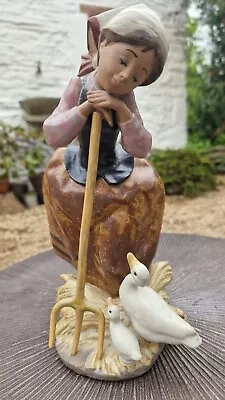 Buy Lladro Figurine Harvest Girl With Pitchfork And Geese • 80£