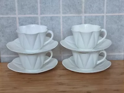 Buy Shelley China Dainty White Tea Cup Saucer Set 4 Pairs 8 Pieces English 1930s   • 35£