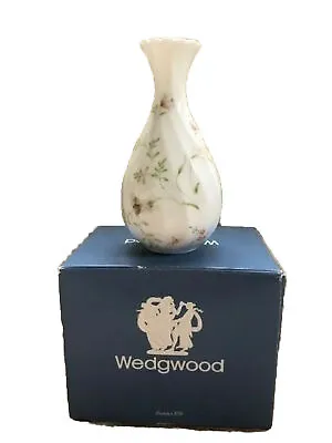 Buy Wedgewood Campion Bone China Vintage Fluted Bud Vase 14cm, New • 25.99£