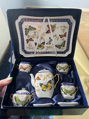 Buy Regal Chine Butterfly Miniature Tea Set • 25£