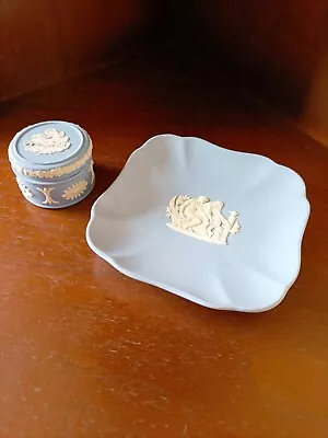 Buy Wedgwood Blue And White Pill Box 5 Cm Wide And Trinket Dish 10 Cm Wide. • 10£