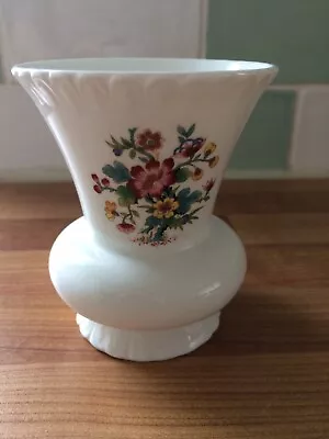 Buy Coalport MING ROSE Vase • 18£
