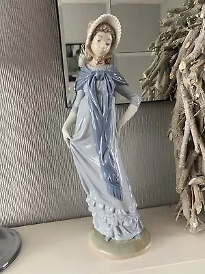Buy Lladro Nao Lady Figurine • 20£