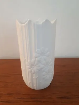 Buy KAISER Bisque Porcelain - M FREY Vase - No. 7332 / 1 - Small Size • 12£