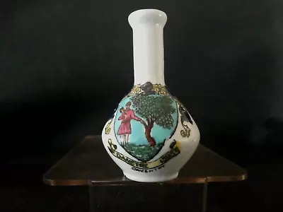 Buy Crested China - DAVENTRY Crest - Long Necked Vase - Arcadian • 5.40£