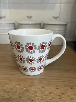 Buy Laura Ashley Mug - Coffee Tea Mug Retro Flower Print White Grey Red Flowers • 9.95£