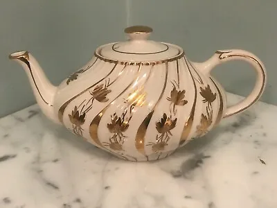 Buy Vintage Ivory Gold Arthur Wood Genie Aladdin Style Teapot England Tea Pot • 42.68£