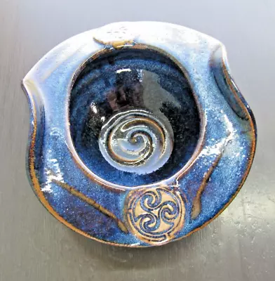 Buy Colm De Ris Irish Pottery  Bowl • 26£