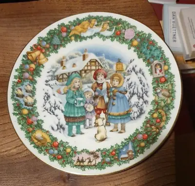 Buy Royal Doulton Fine Bone China Christmas Carols Decorative 21cm Plate Carol Hawso • 4.99£