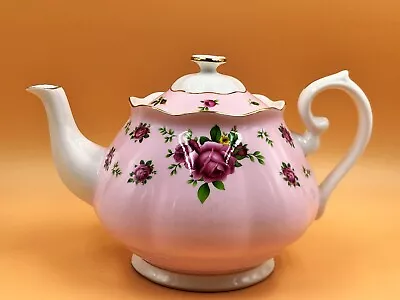 Buy Large Royal Albert China New Country Roses Design 2 Pint Capacity Teapot. • 75£