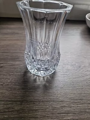 Buy Very Pretty 5  Tall Crystal Glass Vase • 10£