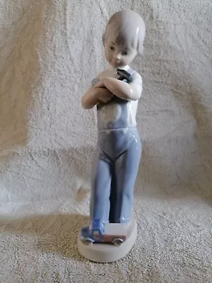 Buy Lladro Mechanic Boy Child With Hammer Truck Figurine #4897 • 25£