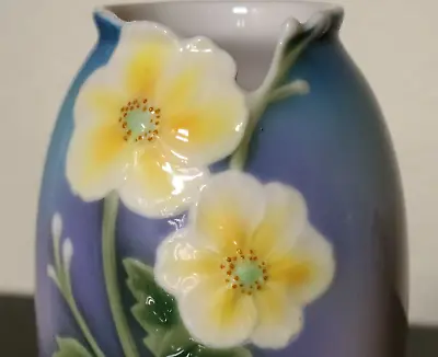 Buy Vintage Franz Porcelain Vase With Sculpted Yellow 'Anemone' Flowers  FZ00001 • 34.99£