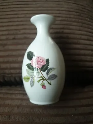 Buy Wedgewood Bud Vase • 0.99£