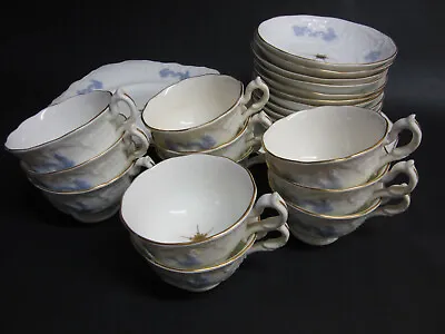 Buy Adderley Blue Chelsea Pottery (?) Bone China Collection - 25 Pieces • 295£