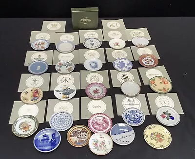 Buy Miniature Plates Of The Worlds Great Porcelain Houses - Collection Of 25 • 29.99£