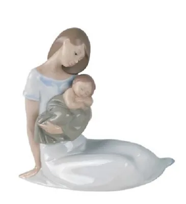 Buy Nao By Lladro Porcelain Figurine Light Of My Days Boy  Was £115.00 Now £103.50 • 103.50£