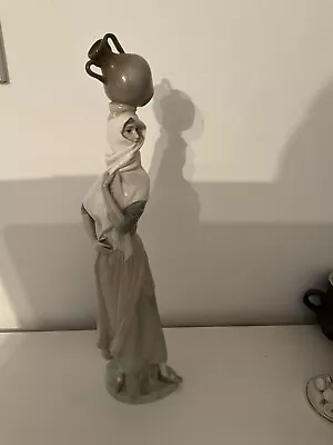 Buy Glazed Porcelain Tall Lady With Urn On Head Unmarked Possibly Lladro/ Nao  • 28.50£