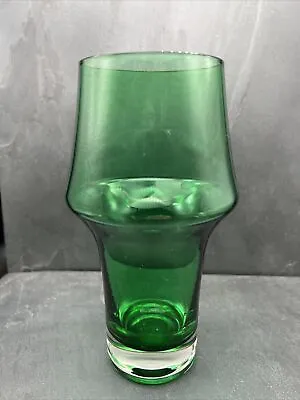 Buy Vintage Scandinavian Glass – RIIHIMAKI – Green Vase – Tamara Aladin • 32£