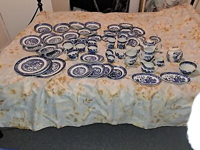 Buy Blue And White Willow Pattern China • 45£