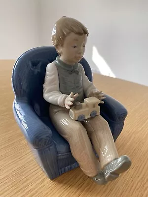 Buy Lladro Boy In Chair With Train Figurine Amazing Detail No Chips Or Cracks *mint* • 10.50£