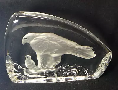 Buy Eagle With Chick Wedgwood Glass Crystal Paperweight • 4.95£