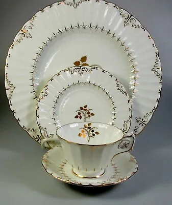 Buy Royal Crown Derby Wentworth A 963   4-piece Place Setting 10 1/4  Dinner Mint • 53.79£