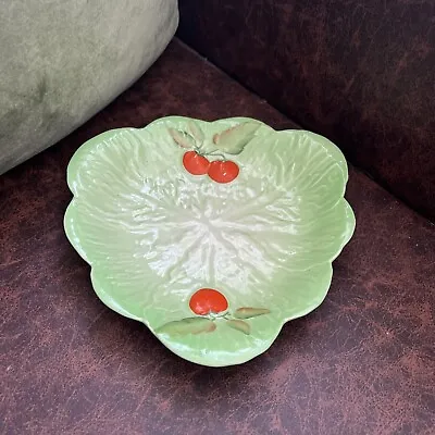 Buy Carlton Ware - Lettuce Leaf & Tomato Triangle Serving Dish - 18.5cm Dia • 5.99£