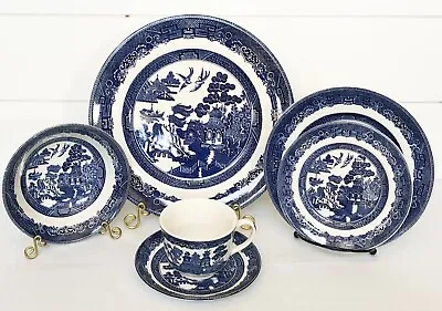 Buy Johnson Brothers BLUE WILLOW 6 Piece Place Setting Made In England-Listing A • 75.76£