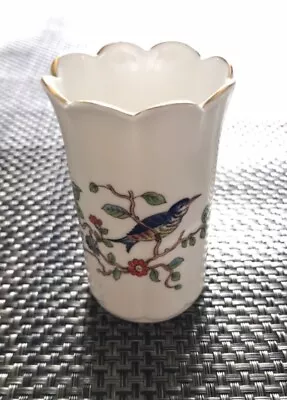 Buy Aynsley Pembroke Scalloped Small Vase  • 5£