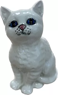 Buy Beswick Pottery | Beautiful White Persian Cat, Glossy Finish (1886) • 14.99£