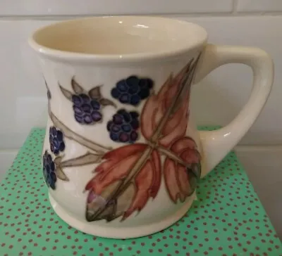 Buy Vintage Moorcroft Decorate Mug Cup Bramble • 74£