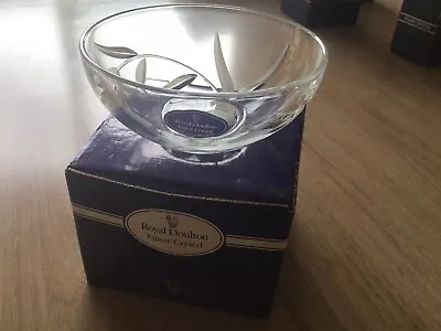 Buy Boxed Royal Doulton Finest Crystal Fleur 12cm Round Bowl  • 2.99£