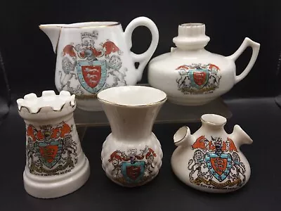 Buy Crested China X5 All With HEREFORD Crests Inc Rook (chess), Oil Lamp. • 8£