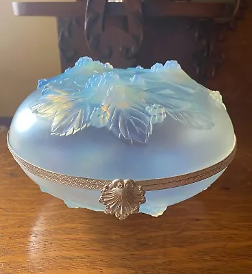 Buy Stunning 8  Sabino Opalescent Art Glass Boudoir Dresser Box Berry & Leaf Motif • 330.11£