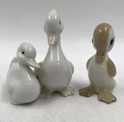 Buy Duckling Duck 2 X Figurines Ceramic White Beige Szeiler Vintage T2710 C3678 • 11.99£