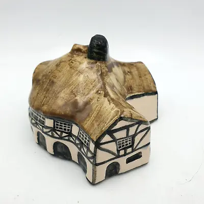 Buy Very Rare Unusual Tey Pottery - Thatched Lodge- Worxham - Britain In Miniature • 54.99£