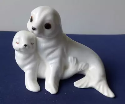 Buy Royal Osborne White Bone China Seal & Pup Figurine TMR5598 • 6.50£