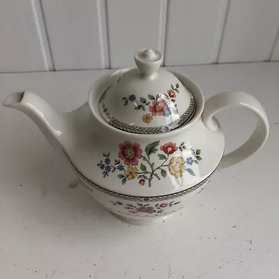 Buy Royal Doulton Kingswood Tea Pot Floral Design CH • 5£