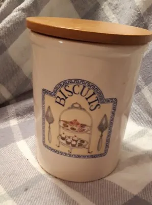 Buy English Pottery Cloverleaf Biscuit Jar • 6£