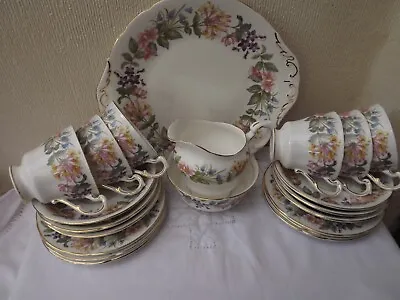 Buy Paragon  Country Lane  21 Piece Tea Set - Porcelain China - Made In England • 60£