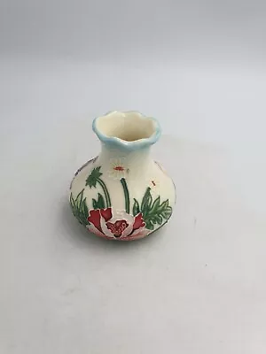 Buy Old Tupton Ware Small Fluted Vase Meadow Wild Flower Handpainted Tube Lined 8cm  • 13.99£